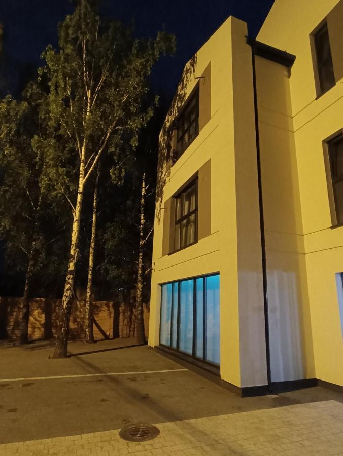 Hotelik & Restauracja Amber Raszyn Εξωτερικό φωτογραφία